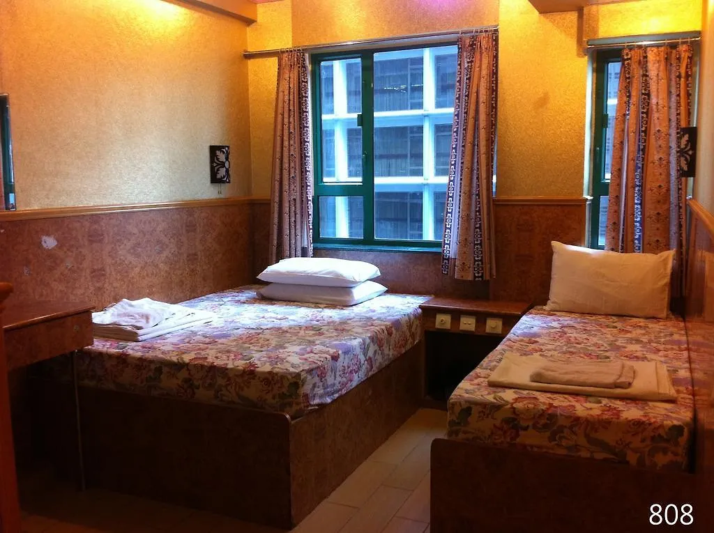 Kowloon New Hostel בית הארחה