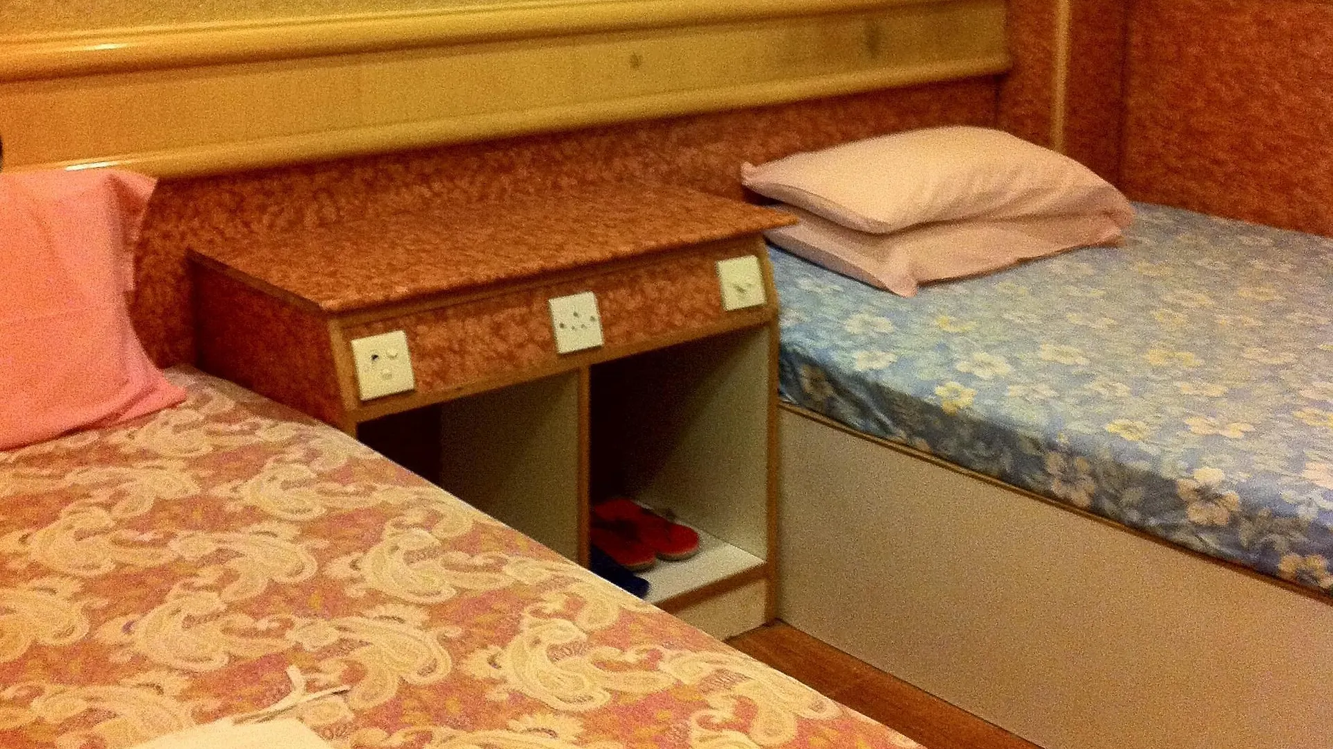 Kowloon New Hostel בית הארחה קוולון