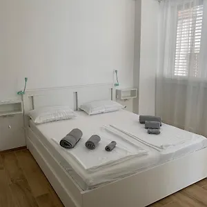 studio-apartment-zara.hotelinzadar.com/