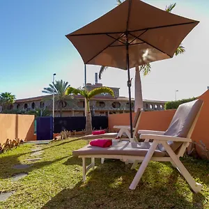 duplex-meloneras-with-free-wifi-and-private-garden.in-canary-islands.com/